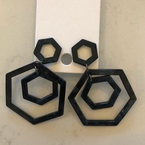 Express grey/blue/black earring